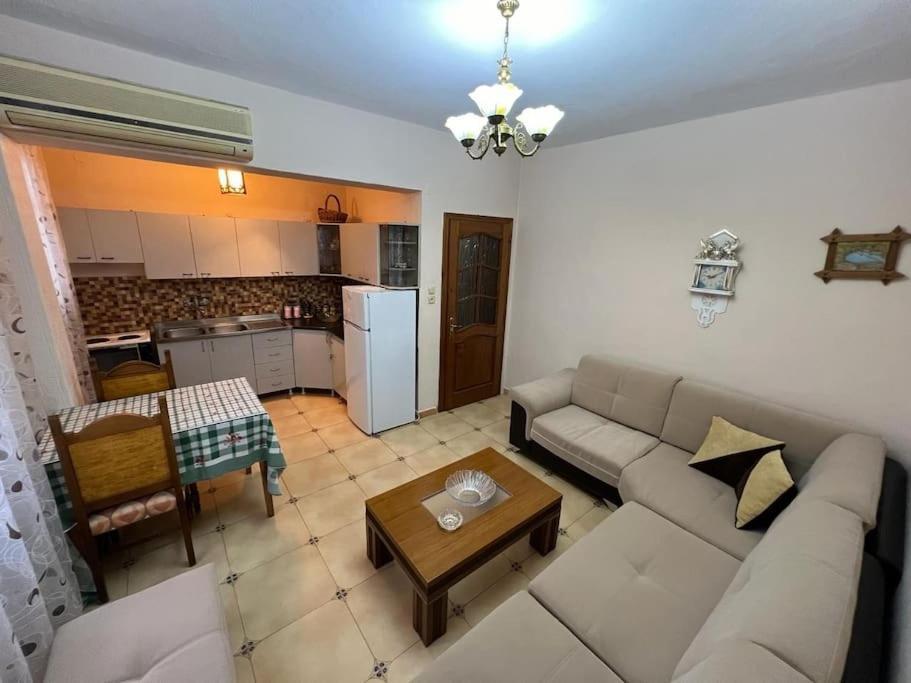 Leilighet Lovely Apartment- Center